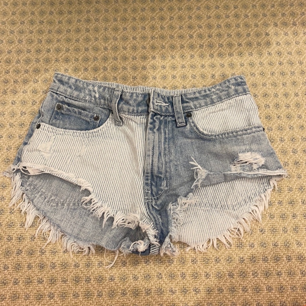 Carmar Jean shorts.
